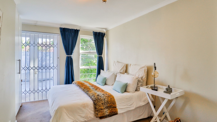 To Let 3 Bedroom Property for Rent in Claremont Upper Western Cape